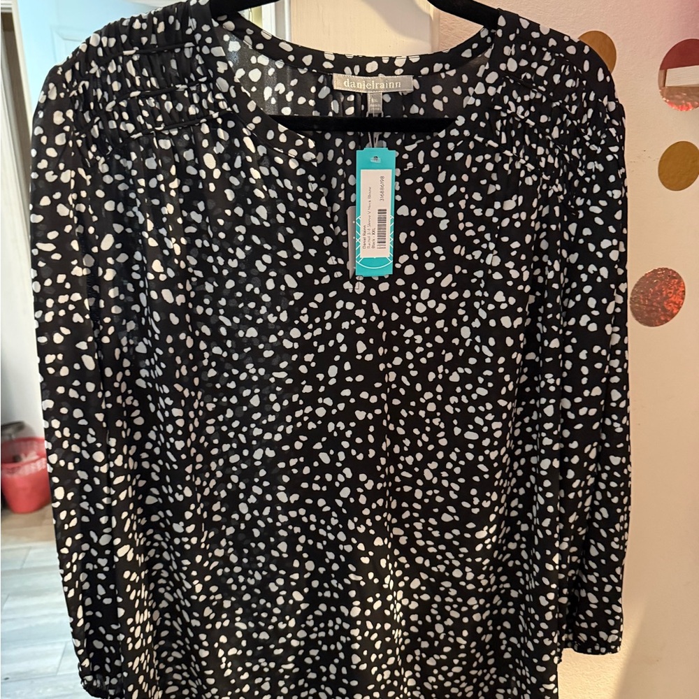 Daniel Rainn Black and White Blouse